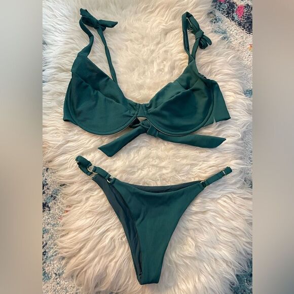 Poema Swim Green Ribbed Bikini Set XL/S - Picture 1 of 7